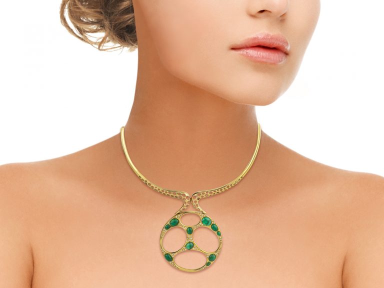 1970s Emerald Torque Pendant Necklace - Image 2
