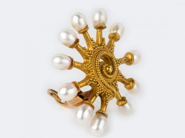 Vintage LALAOUNIS Pearl Macedonia Sun Earclips - Image 6