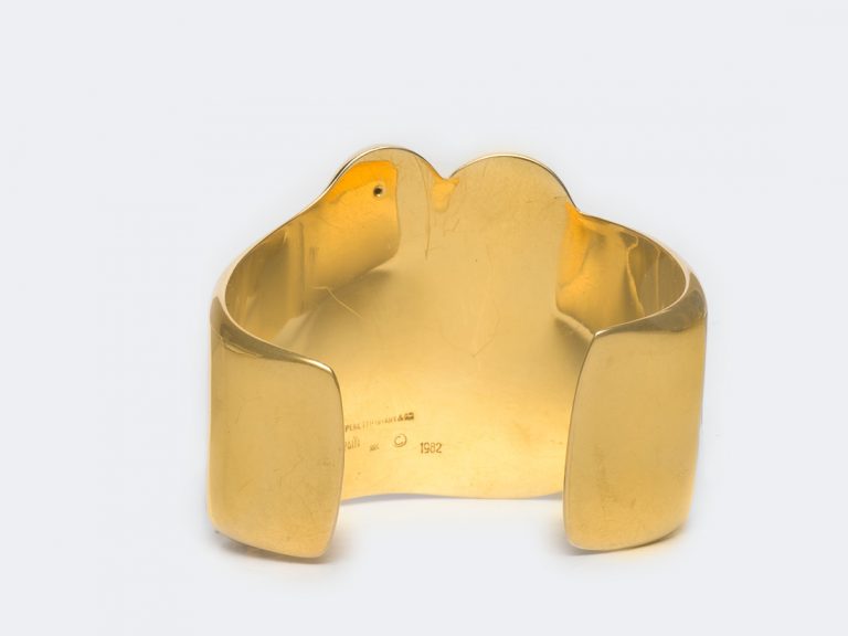 PERETTI 18k Two Figures Cuff - Image 5