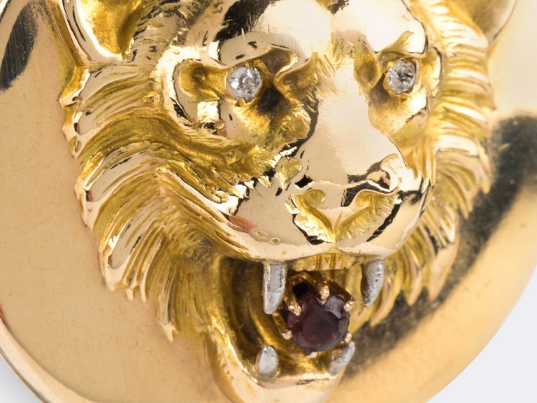 Victorian 18k Lion Locket with Chain - Image 7