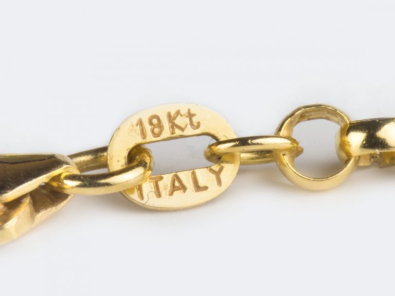 Victorian 18k Lion Locket with Chain - Image 6