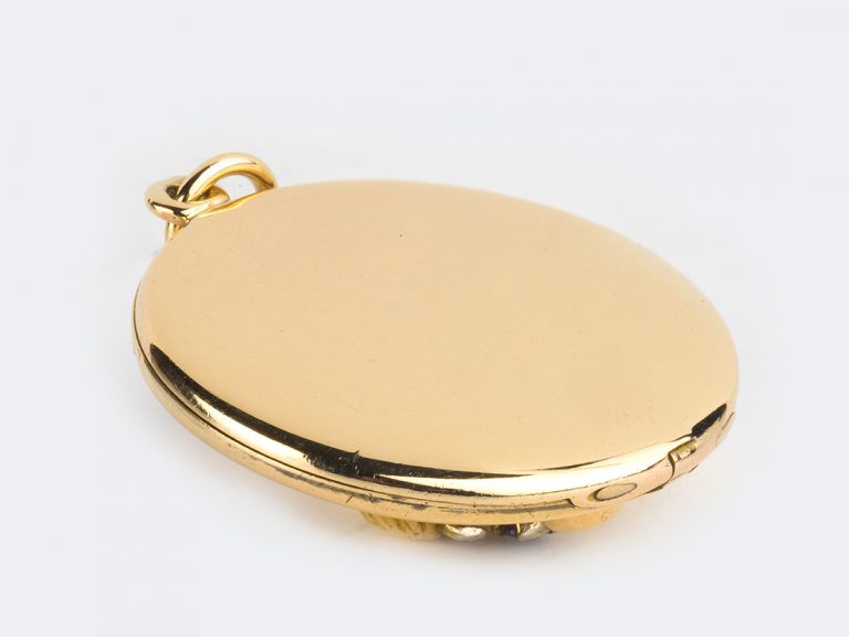 Victorian 18k Lion Locket with Chain - Image 4