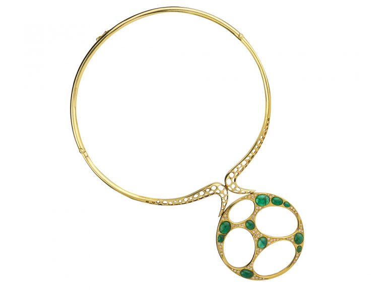 1970s Emerald Torque Pendant Necklace