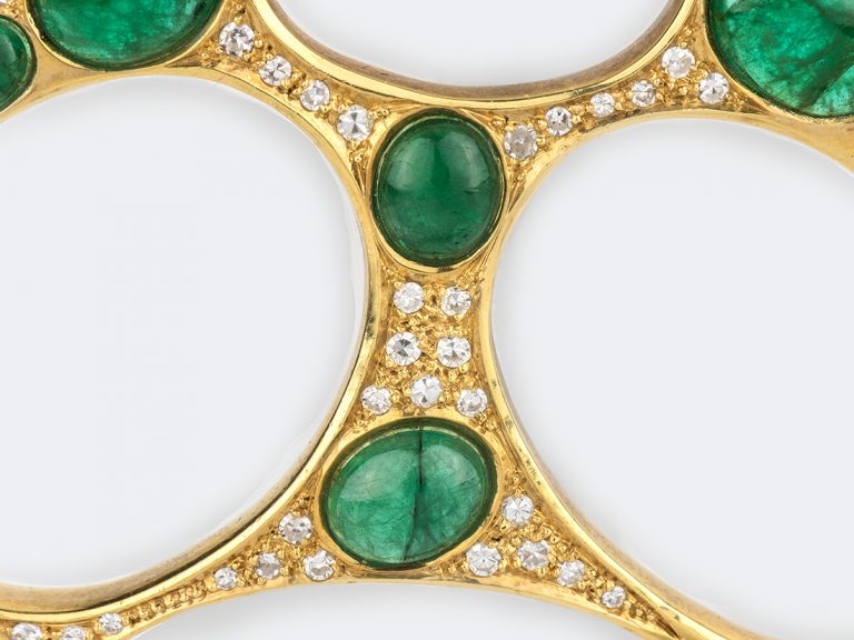1970s Emerald Torque Pendant Necklace - Image 6