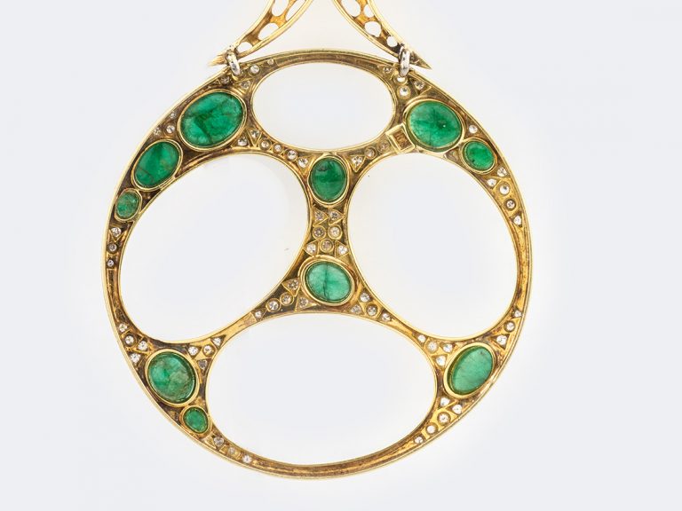 1970s Emerald Torque Pendant Necklace - Image 5