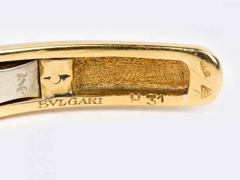 BULGARI 18k Coral Mother of Pearl & Diamond Cuff - Image 7