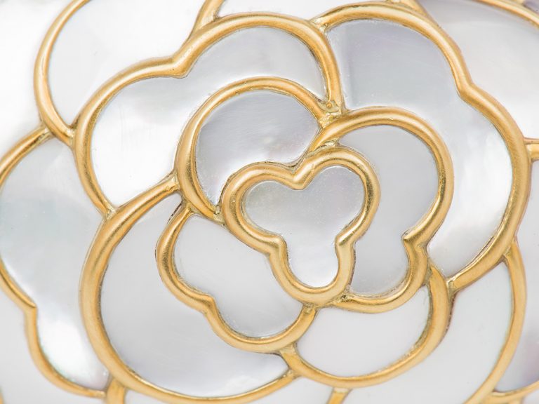 ANGELA CUMMINGS Mother of Pearl Floral Cuff - Image 5