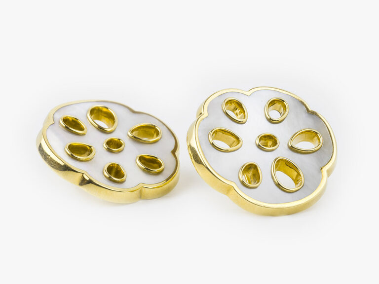 ANGELA CUMMINGS Mother of Pearl Earrings - Image 2