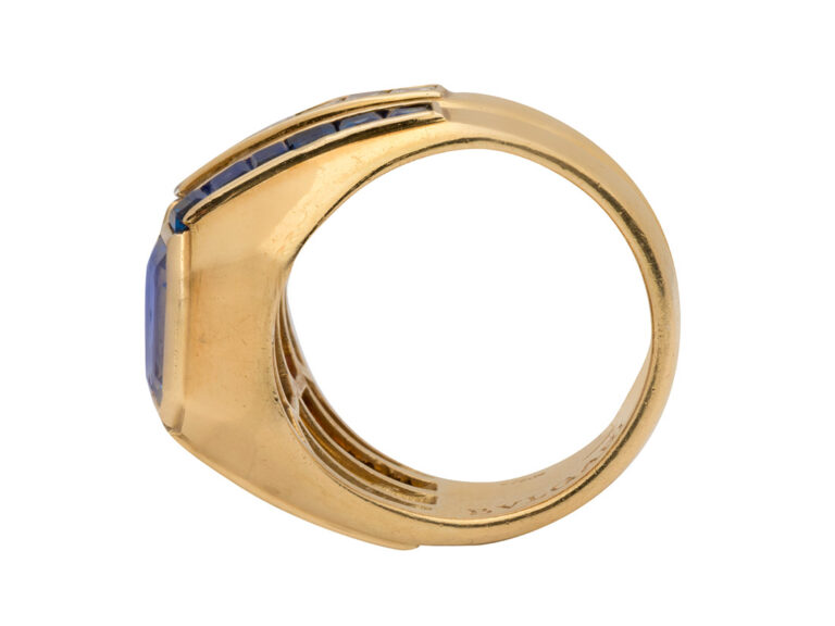 BULGARI Pink & Blue Sapphire and Diamond Ring - Image 5