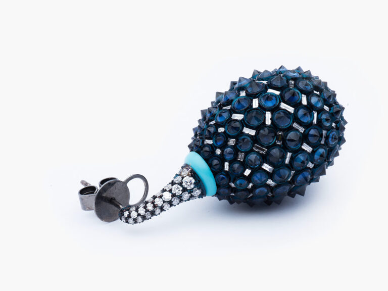 UMRAO Blue Sapphire/Diamond Reverse Setting Earrings - Image 5
