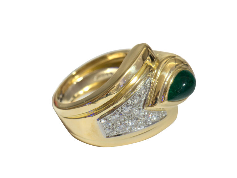 DAVID WEBB Emerald/Diamond Ring - Image 2