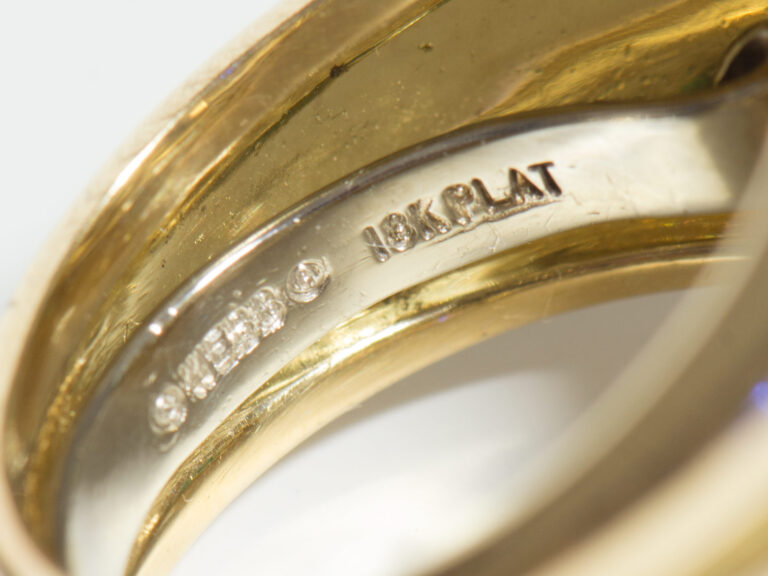 DAVID WEBB Emerald/Diamond Ring - Image 5