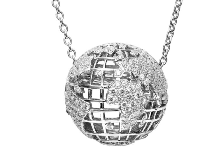 CHANEL 18k Globe Necklace