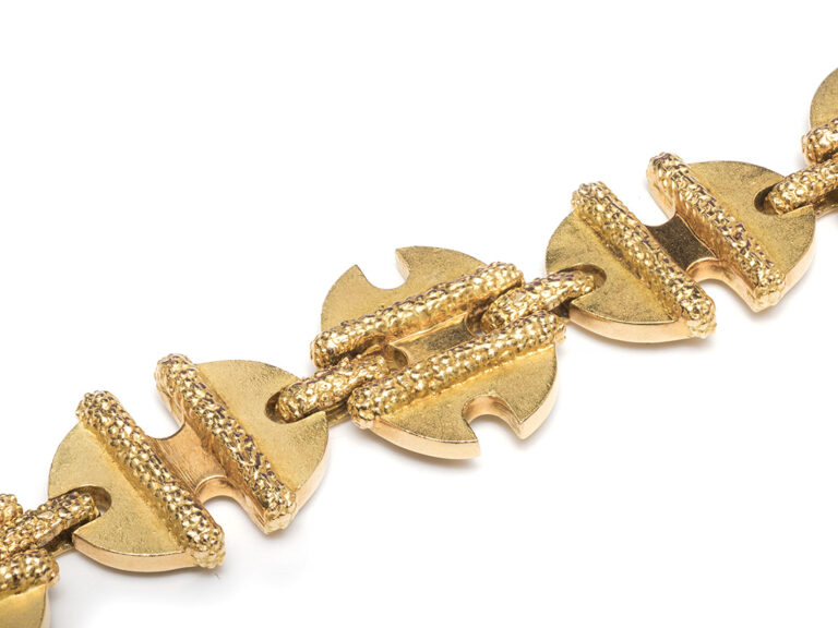 PERY ET FILS 18k Necklace - Image 7