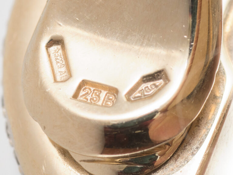 VHERNIER Verso 18k YG Diamond / Jet Earrings - Image 7