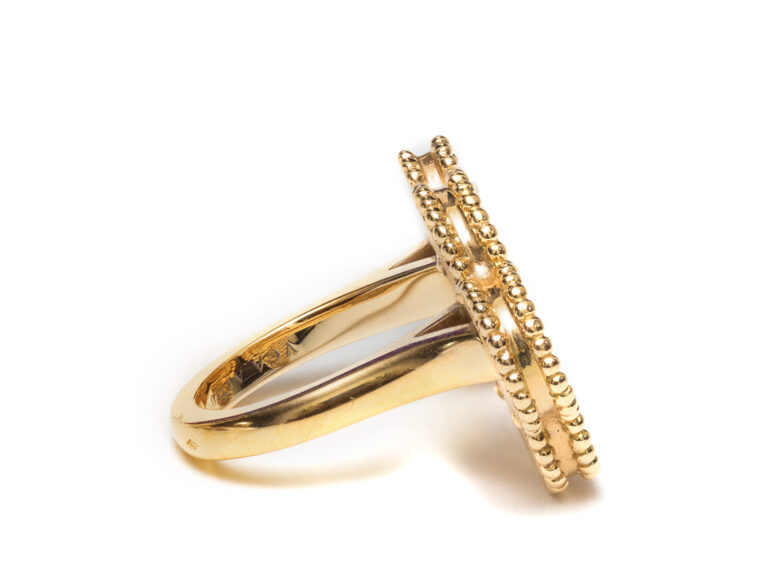 VCA 2 Motif 18k YG Alhambra Ring - Image 3