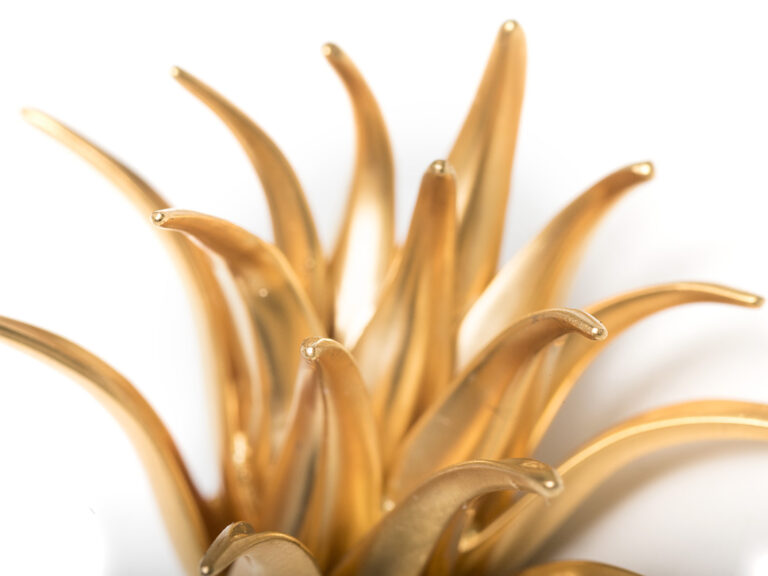 UMRAO Gold Leaf Pineapple Earrings - Image 6