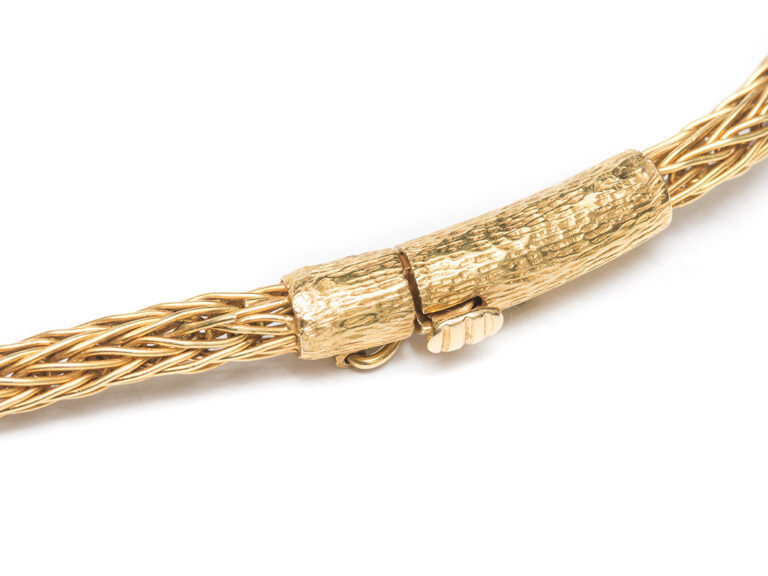 LALAOUNIS Gemset Maltese Cross Necklace - Image 5