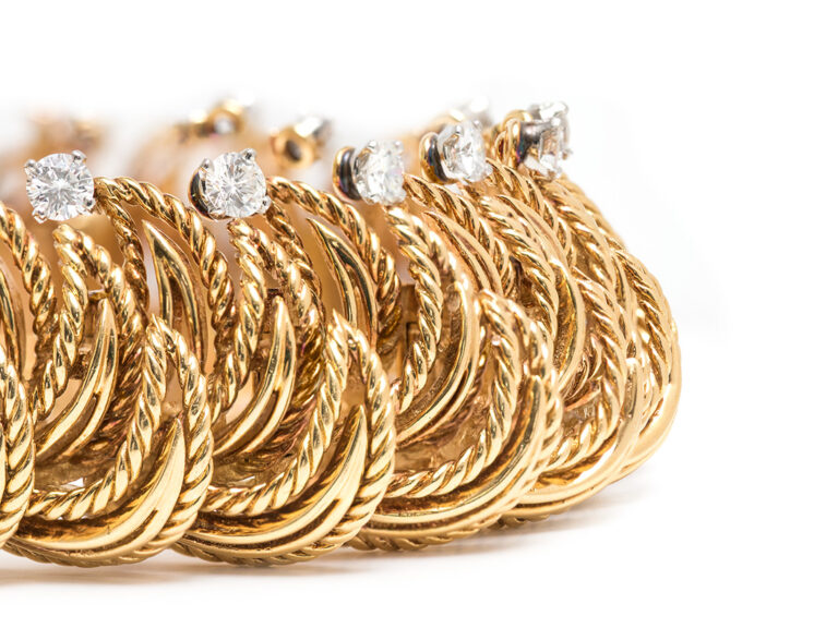 BOUCHERON Diamond Bracelet - Image 5