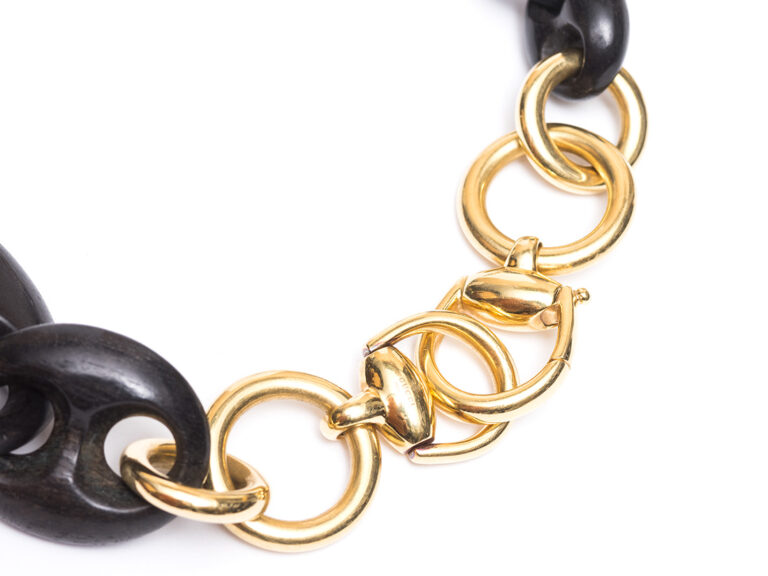 GUCCI Ebony Necklace - Image 4