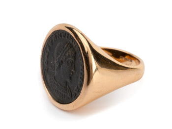 BULGARI 18k Rose Gold Monete Ring w/cert - Image 4