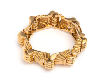 Fr. Retro Scalop Bracelet - Image 6